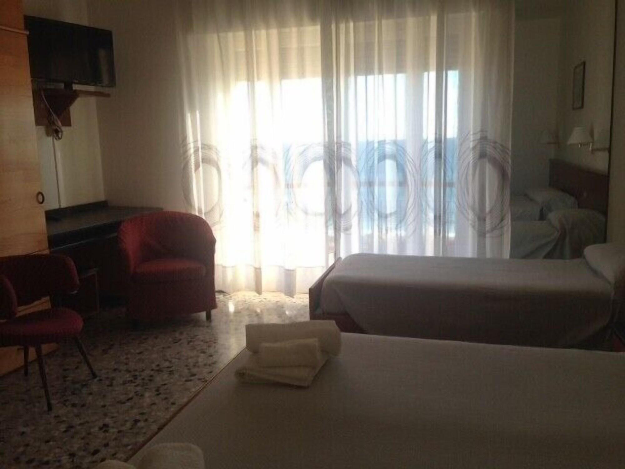 Hotel Minerva Pietra Ligure Ngoại thất bức ảnh