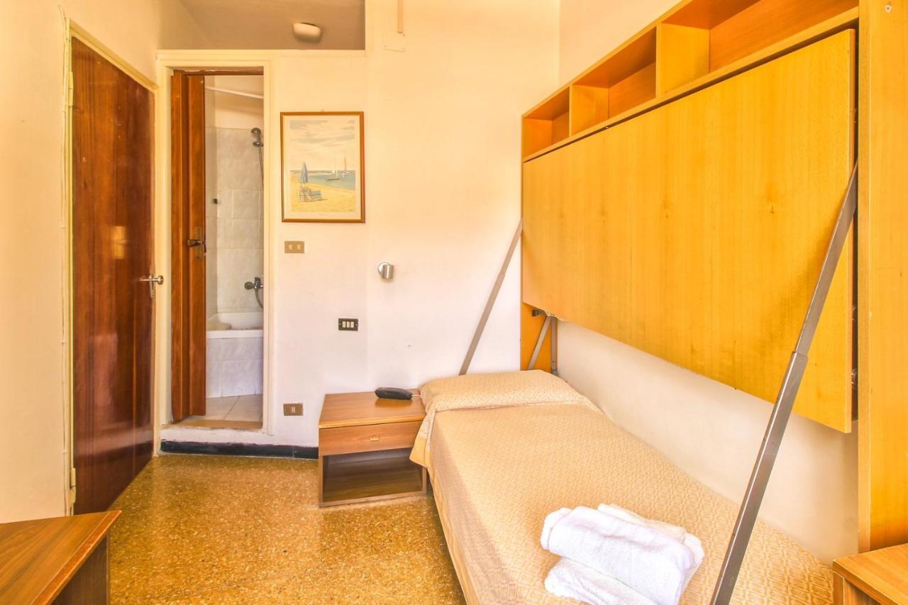 Hotel Minerva Pietra Ligure Ngoại thất bức ảnh