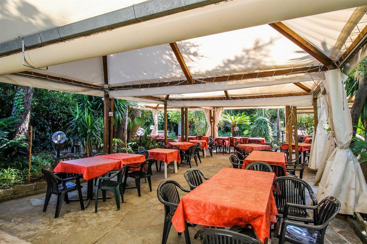 Hotel Minerva Pietra Ligure Ngoại thất bức ảnh